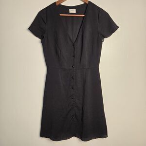 Wilfred Aritzia Dress Womens Size 4 Black Short Sleeve Mini Button Front EUC